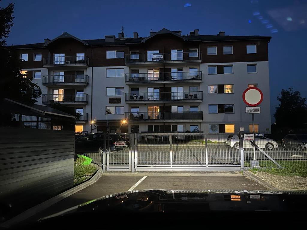 Appartement Perla Bieszczad 2 à Ustrzyki Dolne Extérieur photo